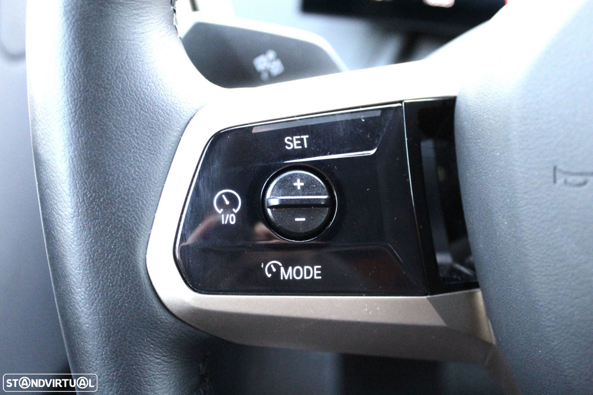 BMW iX xDrive 40 - 22