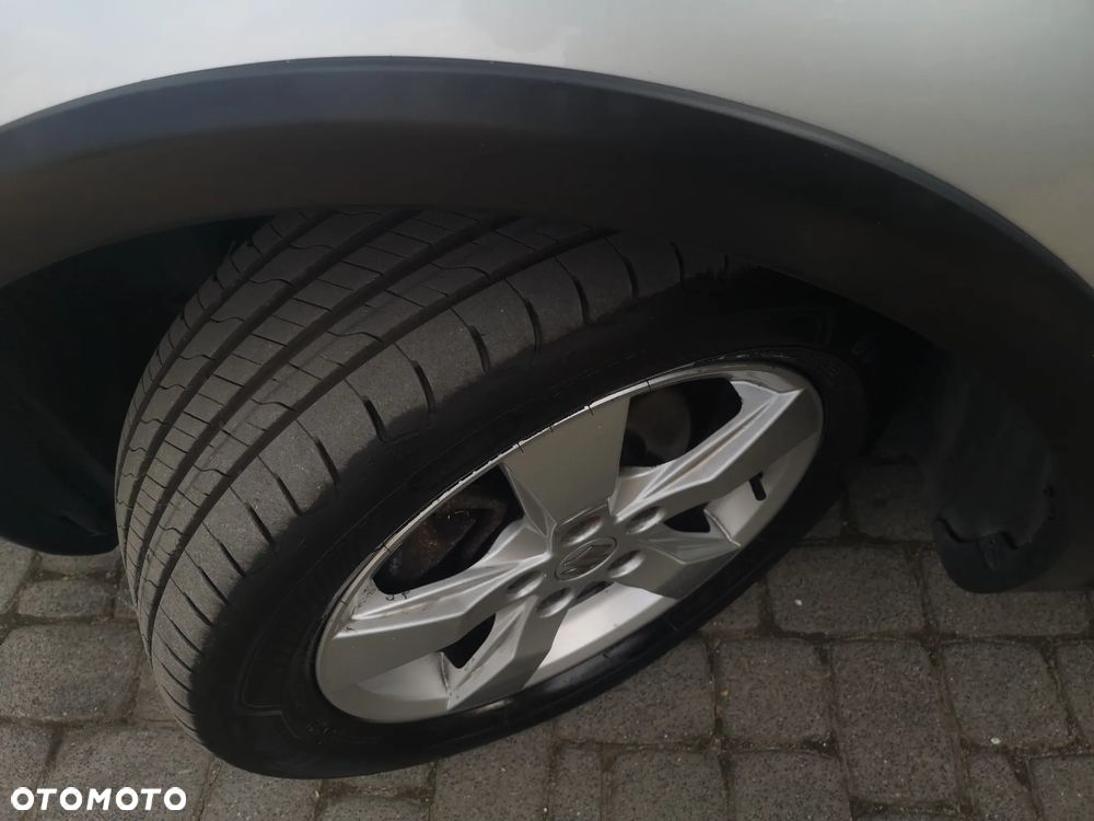 Suzuki SX4 1.6 Comfort 4WD - 31