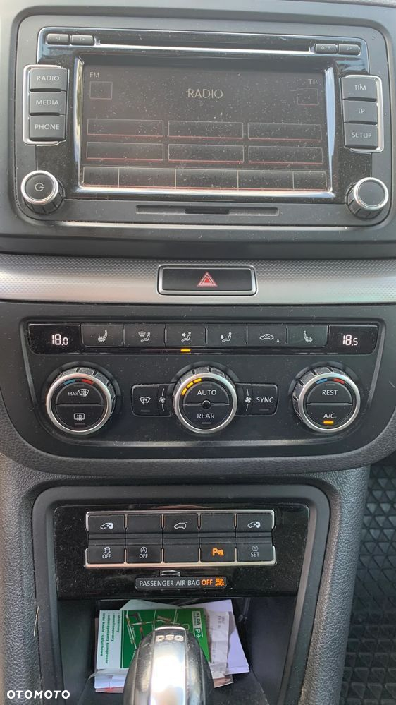 Volkswagen Sharan 2.0 TDI Comfortline DSG - 8