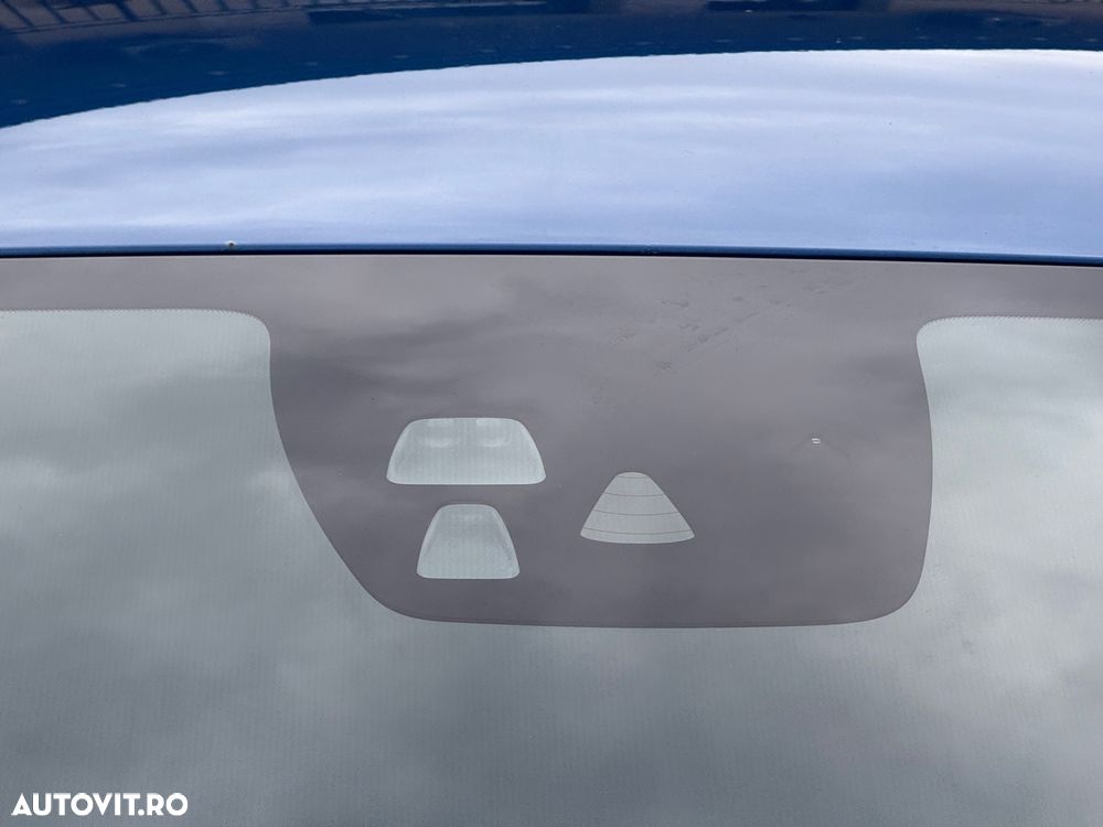 Volvo XC 60 ver-d4awd-start--stop-r--design - 13