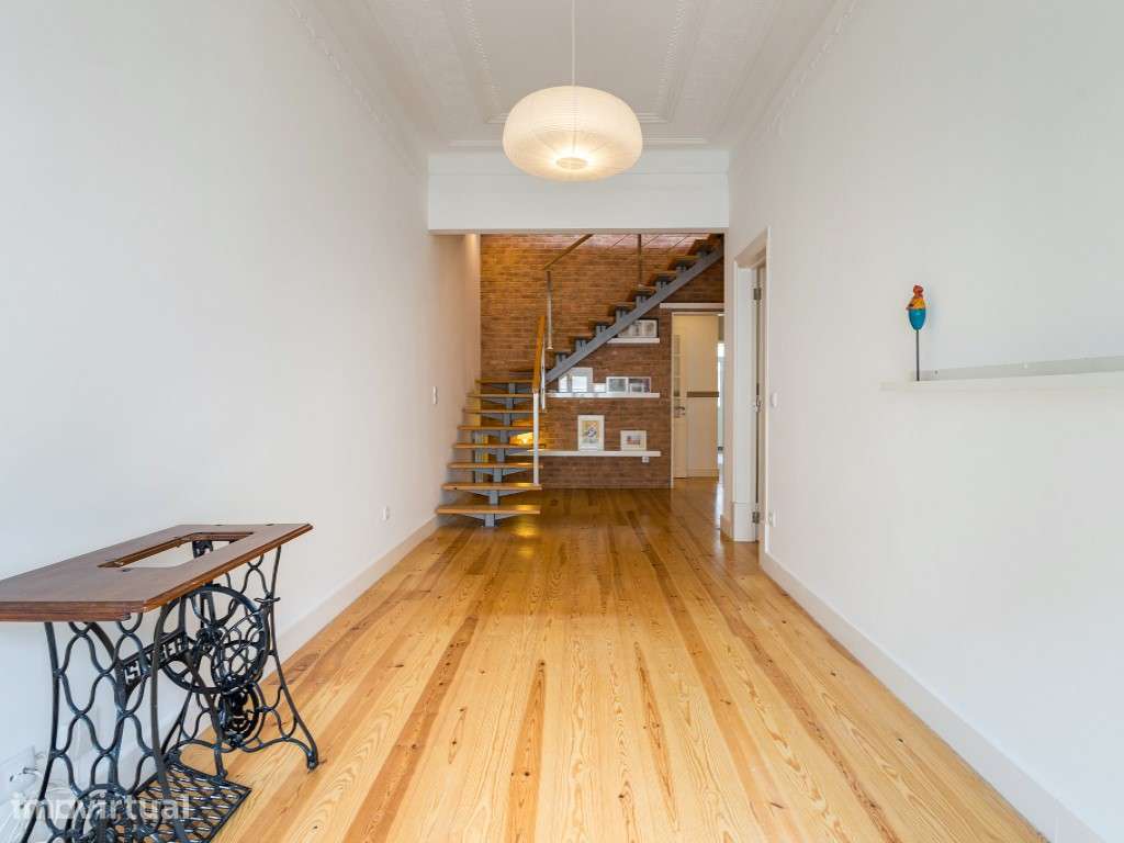 Apartamento T3 duplex junto à Praça de Espanha, Lisboa - Grande imagem: 4/28