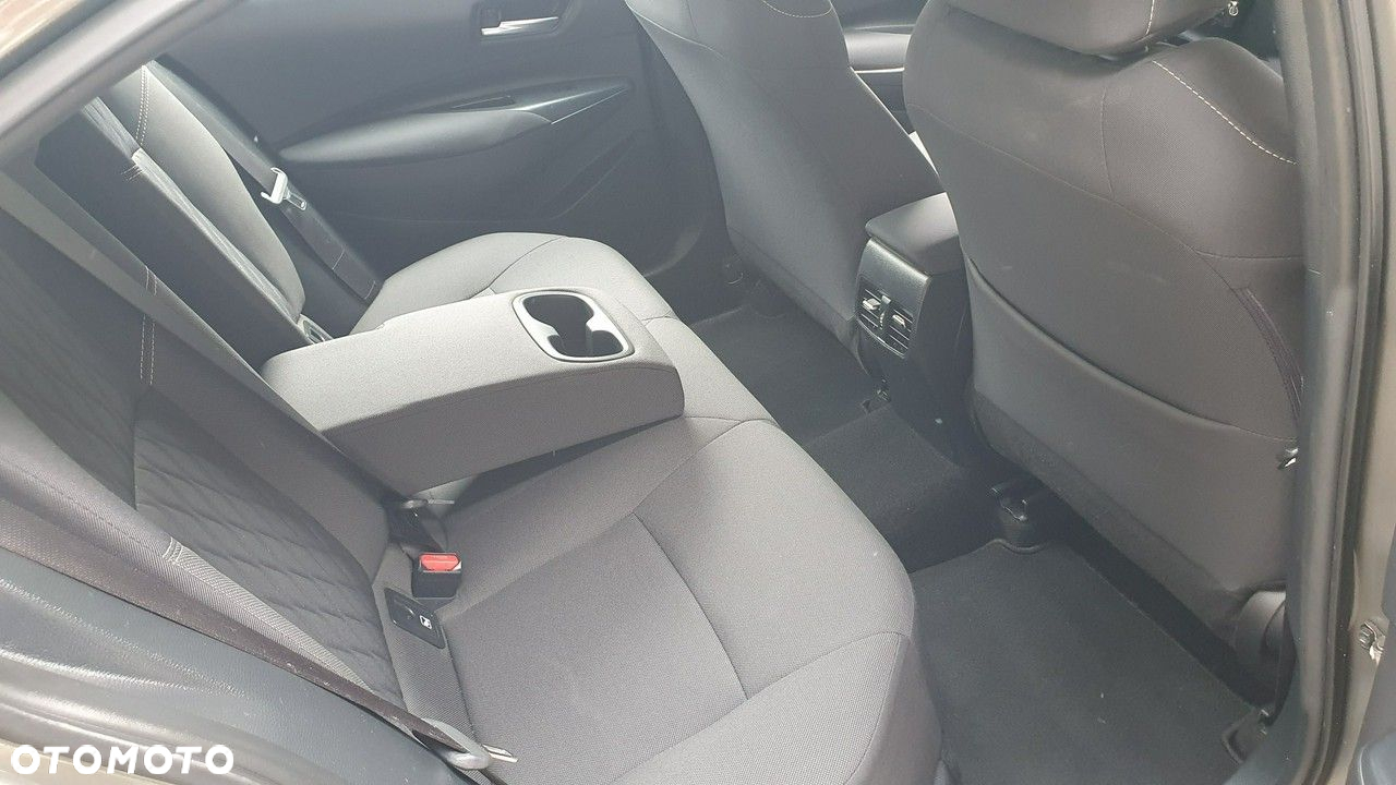 Toyota Corolla 1.6 Comfort - 24