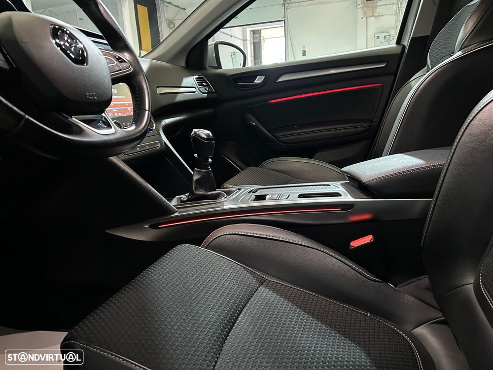 Renault Mégane Sport Tourer 1.5 Blue dCi Bose Edition - 44