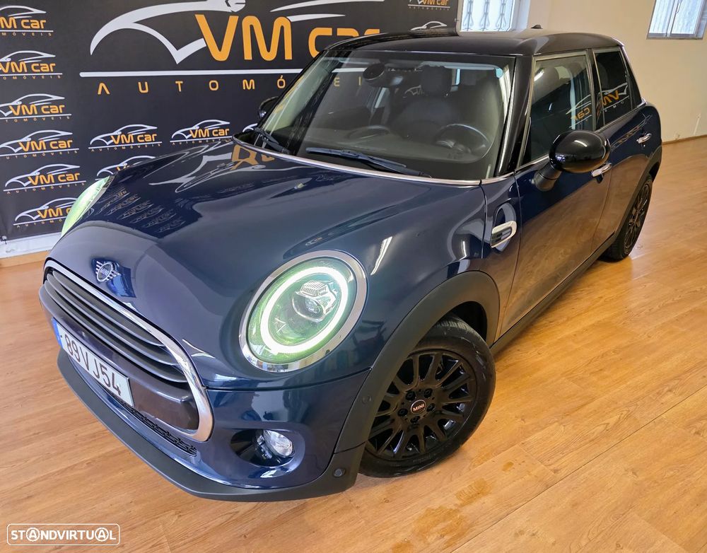 MINI 5 Portas Cooper D Auto - 1
