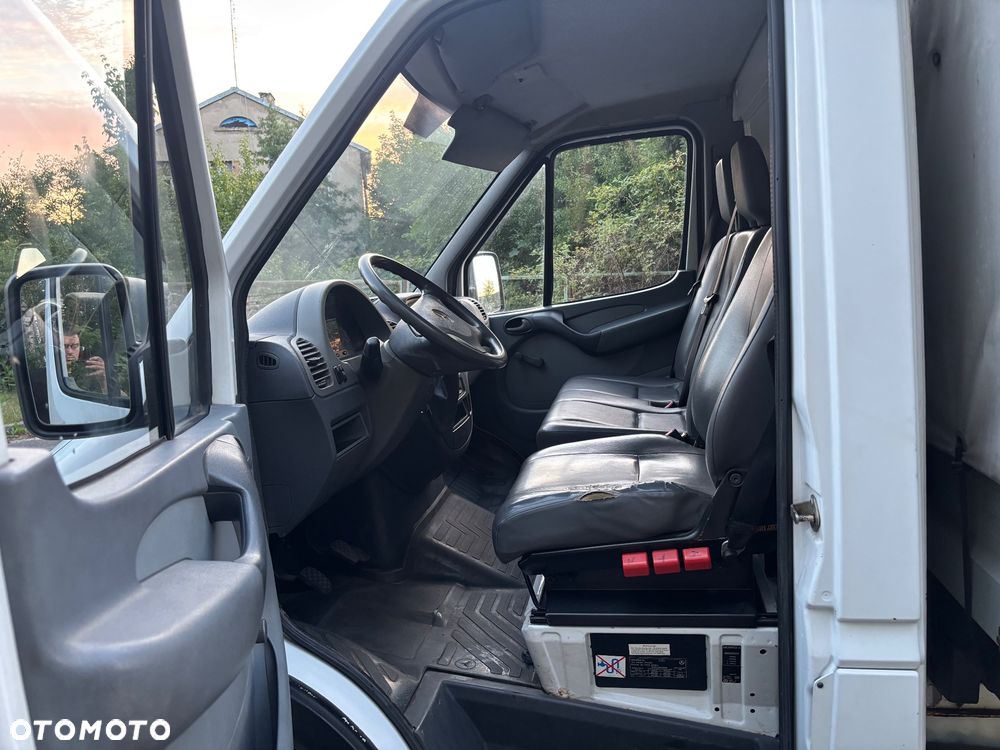 Mercedes-Benz Sprinter - 6