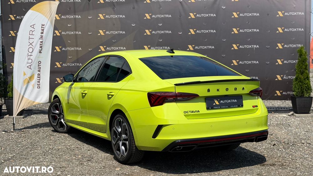 Skoda Octavia RS 2.0 TSI DSG - 5