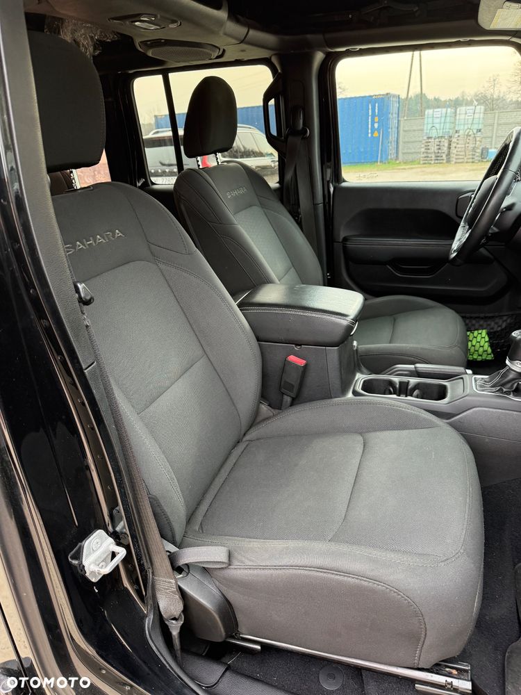 Jeep Wrangler 2.0 T-GDI Softtop AWD Automatik Sahara - 16