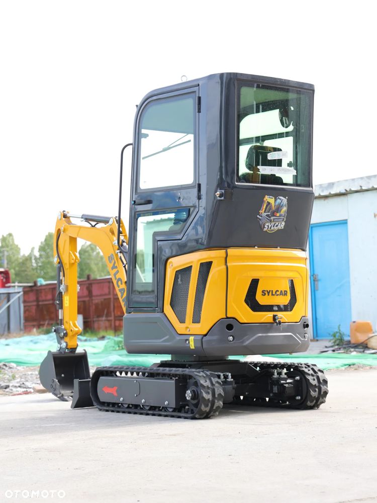 Inny Minikoparka Sylcar SC16SK - 8