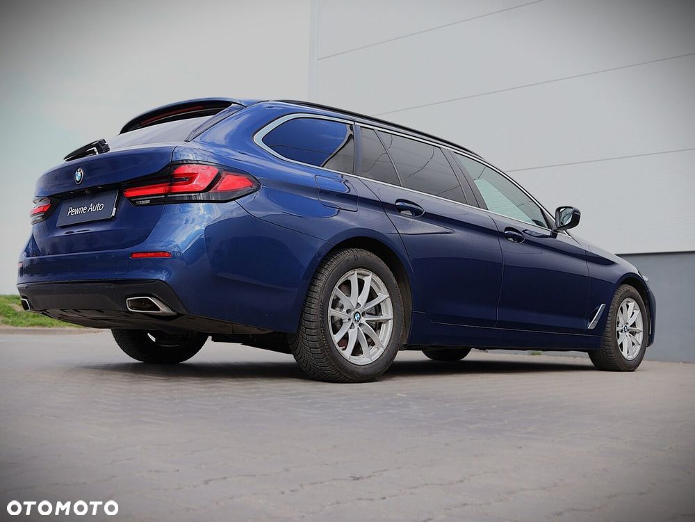 BMW Seria 5 520d xDrive mHEV - 5