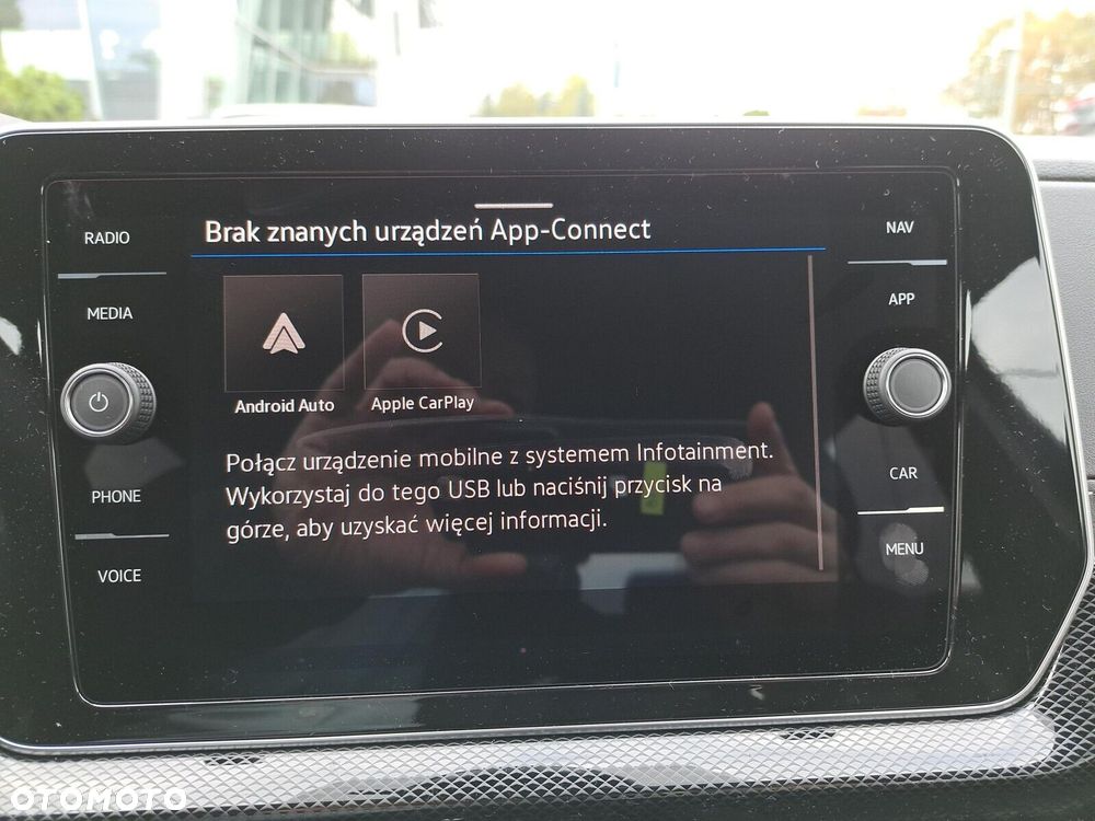 Volkswagen T-Cross - 32