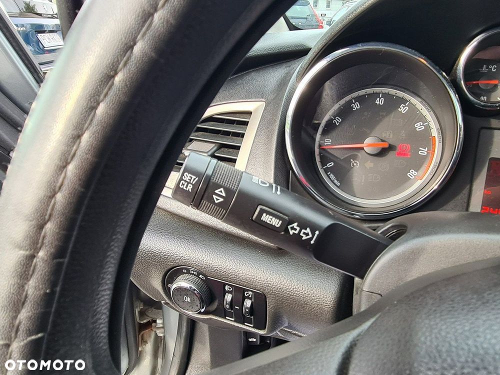 Opel Astra 1.6 Active - 15