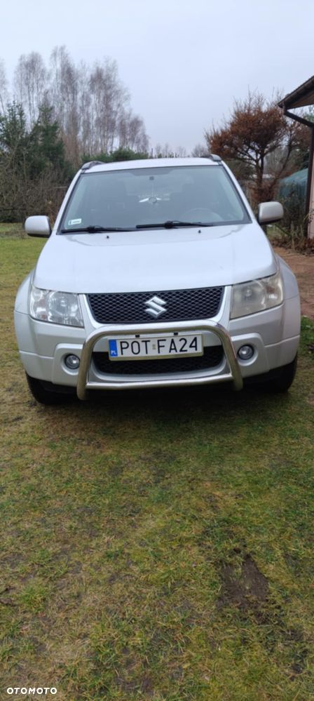 Suzuki Grand Vitara 1.6 - 7