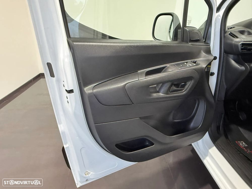 Peugeot PARTNER 1.6 BLUEHDI 75 CV - 3 LUGARES - IVA DEDUTIVEL - 21