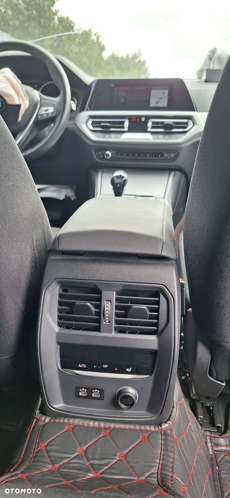 BMW Seria 3 318i Advantage sport - 13