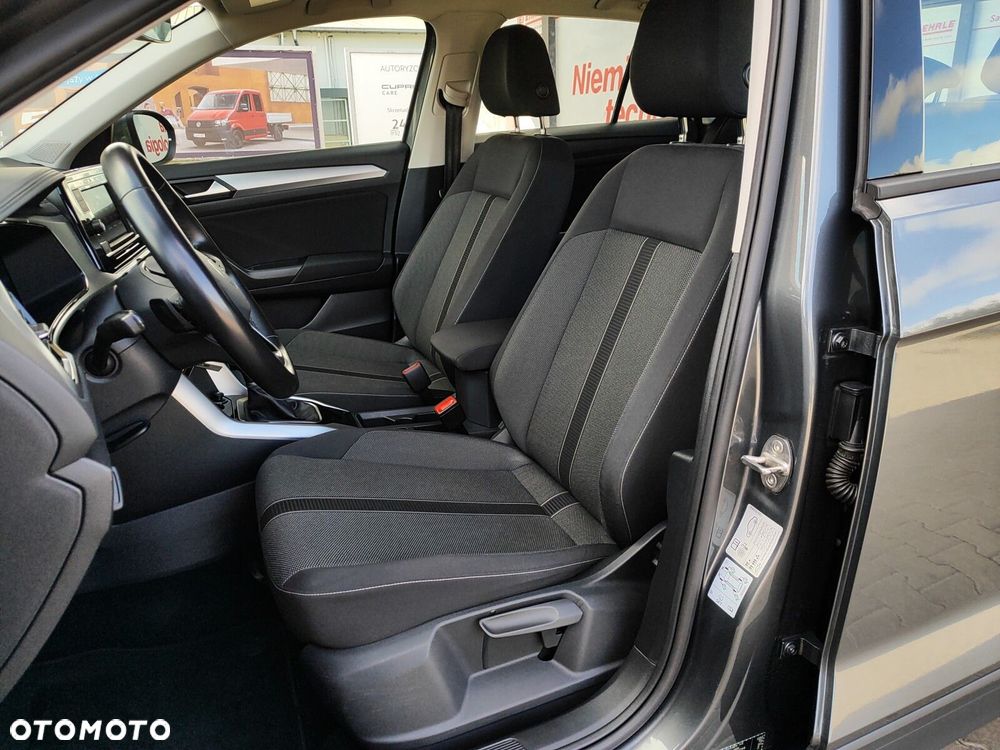 Volkswagen T-Roc - 12