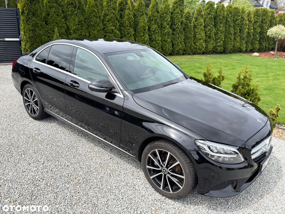 Mercedes-Benz Klasa C 180 Business Edition 9G-TRONIC - 4