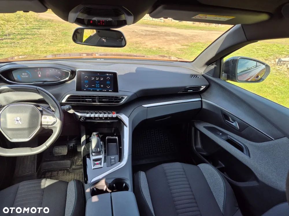 Peugeot 5008 1.2 PureTech Active Pack S&S EAT8 - 20