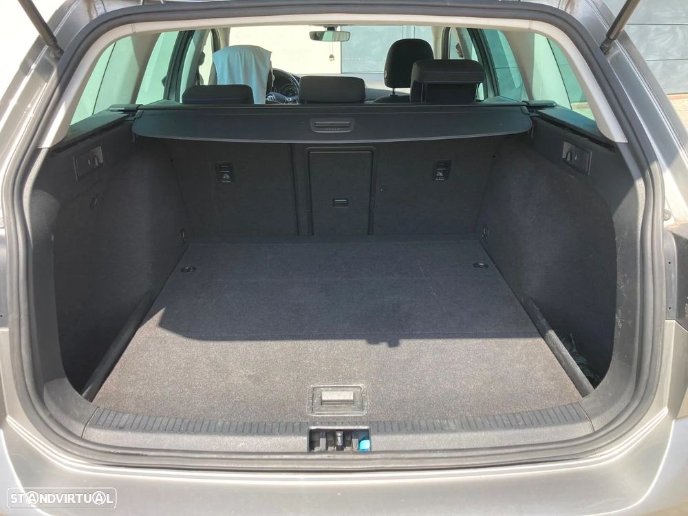 VW Golf Variant 1.6 TDi SCR Join - 18