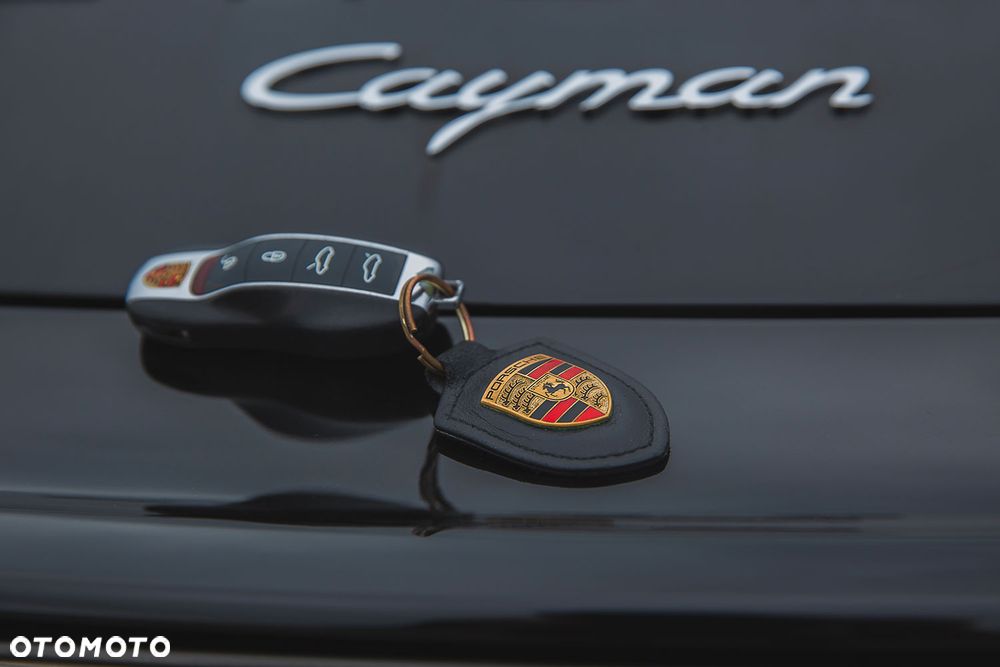 Porsche Cayman PDK - 32