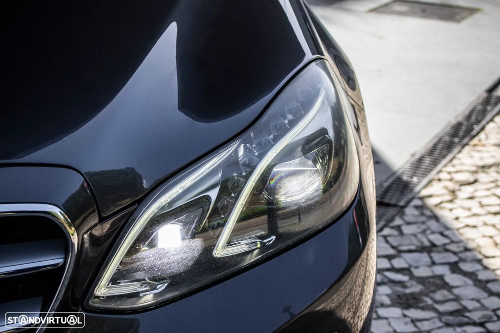 Mercedes-Benz E 300 Bluetec Hybrid Avantgarde - 8