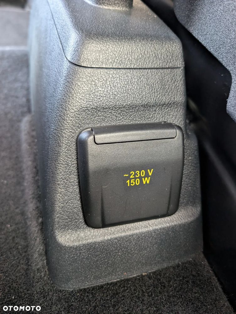 Ford Tourneo Custom 2.0 EcoBlue 320 L2 Titanium - 32