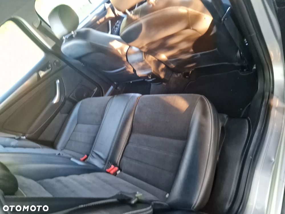 Ford Mondeo 2.0 TDCi Platinium X Plus (Titanium) - 8