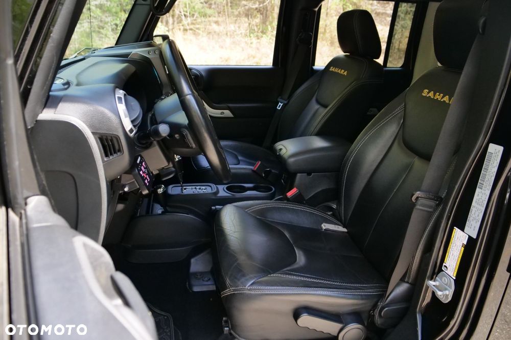 Jeep Wrangler Unlimited 3.6 Automatik Sahara - 8
