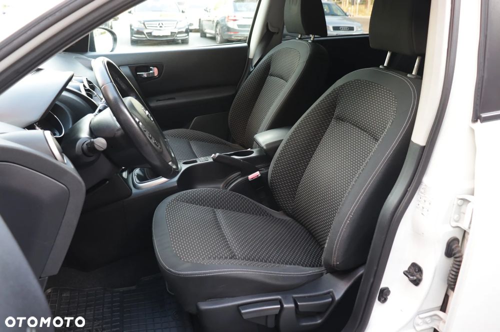 Nissan Qashqai 1.6 dCi DPF I-Way - 18