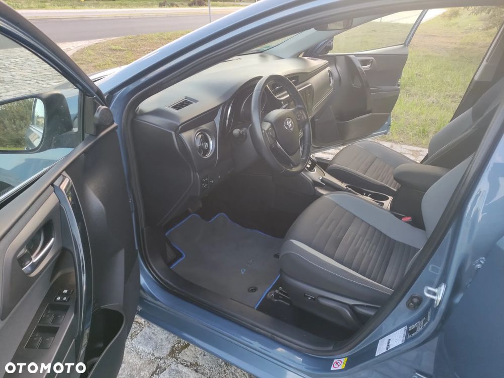 Toyota Auris 1.8 VVT-i Hybrid Automatik Edition-S - 8