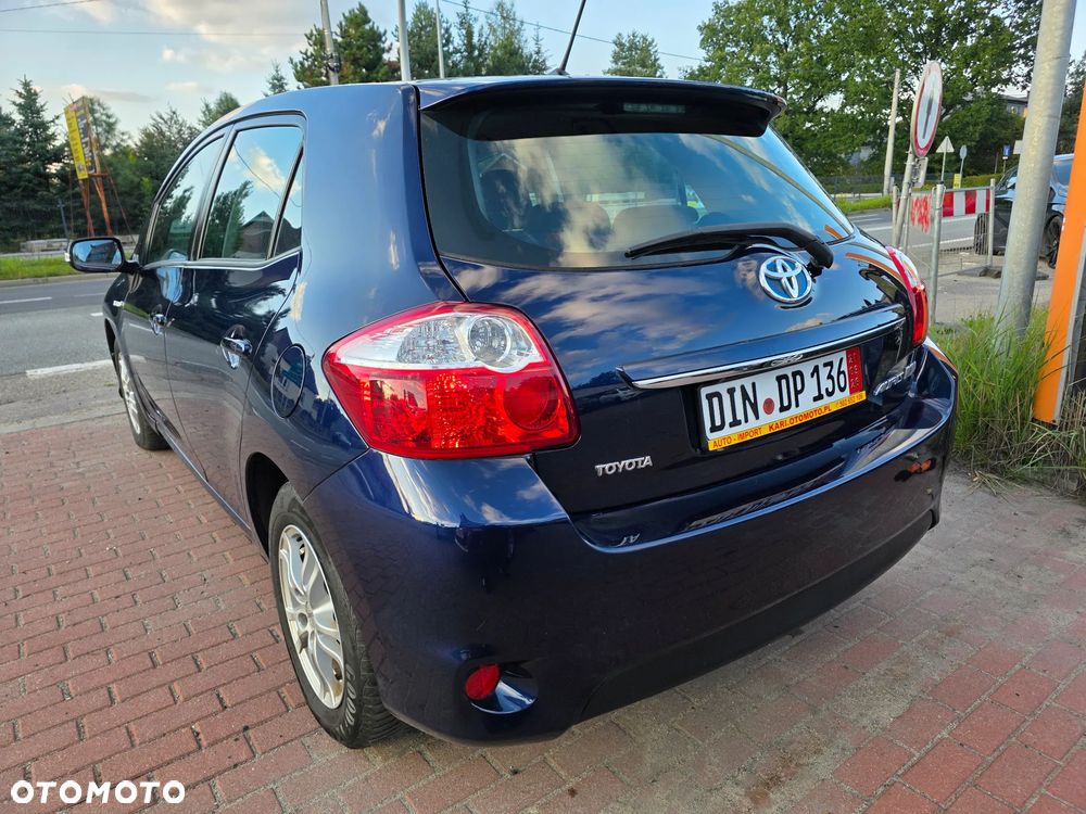 Toyota Auris 1.8 HSD Luna - 6