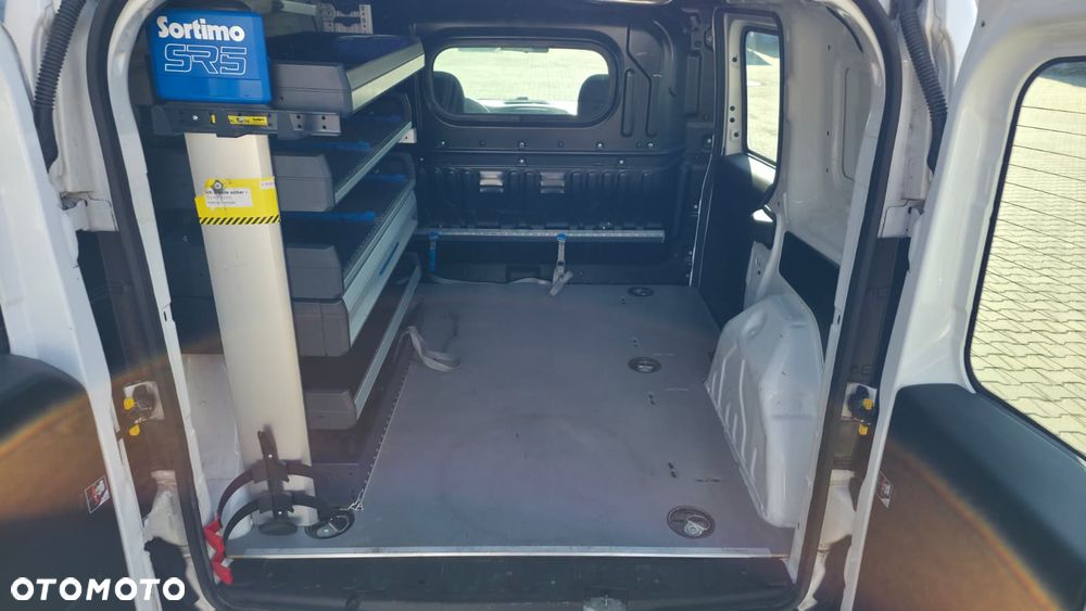 Fiat DOBLO - 10