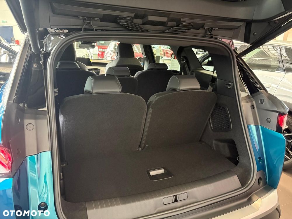 Peugeot 5008 - 16
