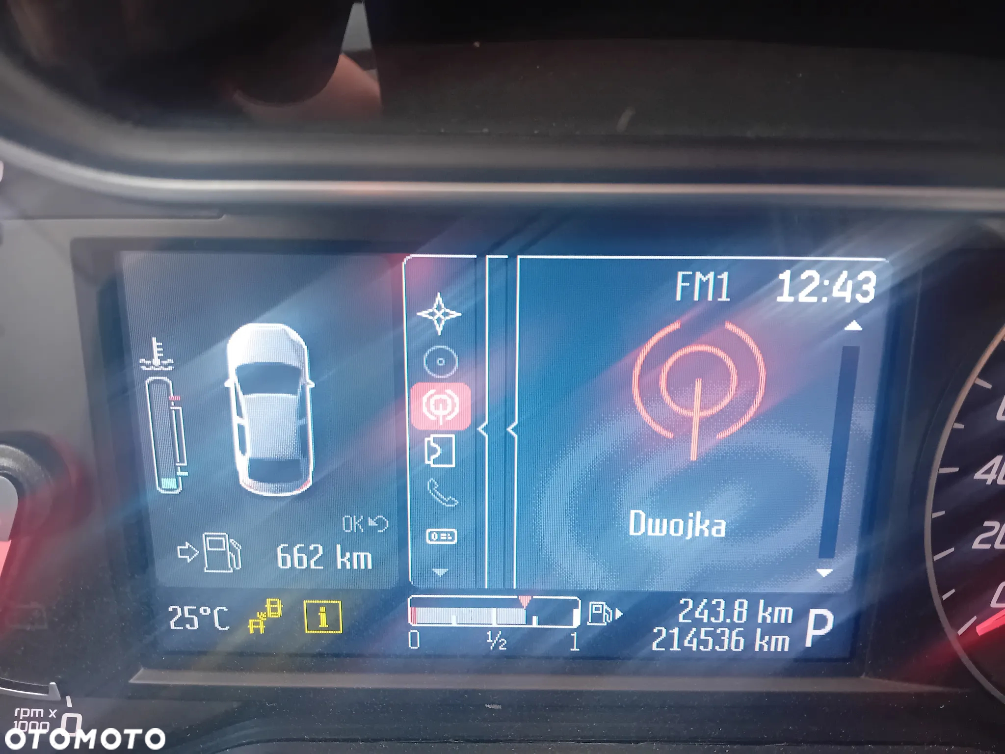 Ford S-Max - 25