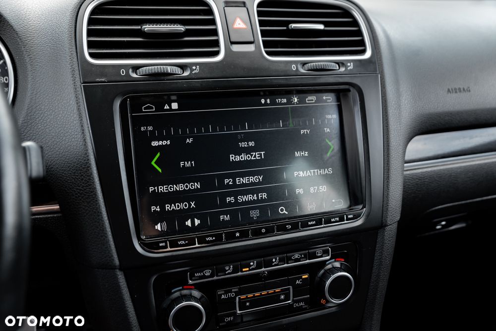 Volkswagen Golf 2.0 GTI DSG - 30