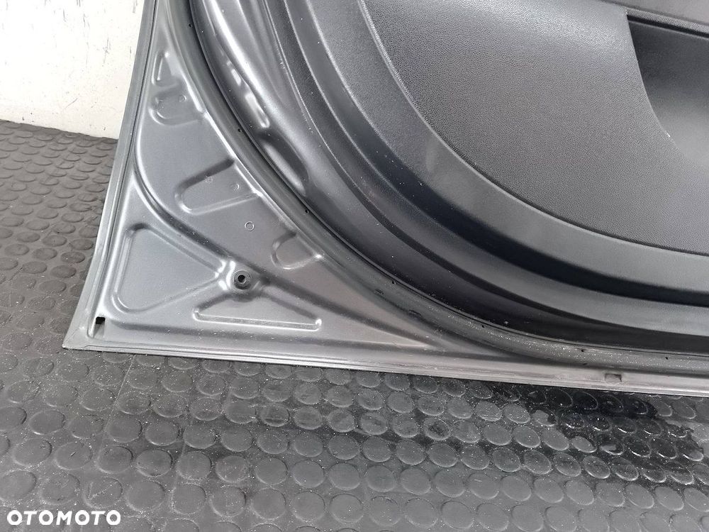 DRZWI PRZÓD LEWY  MITSUBISHI LANCER IX  A39B HATCHBACK - 13