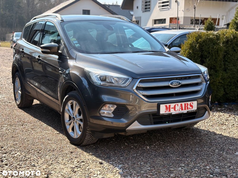 Ford Kuga 2.0 TDCi 2x4 Titanium - 5