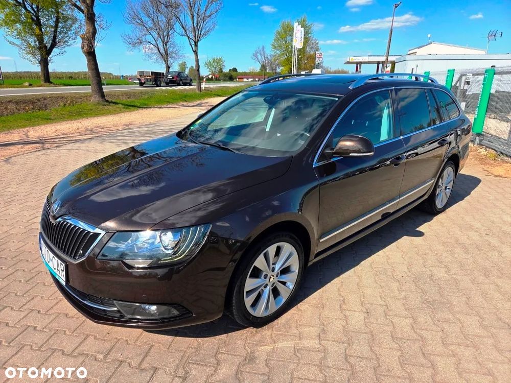 Skoda Superb 1.6 TDI Platinum DSG - 18