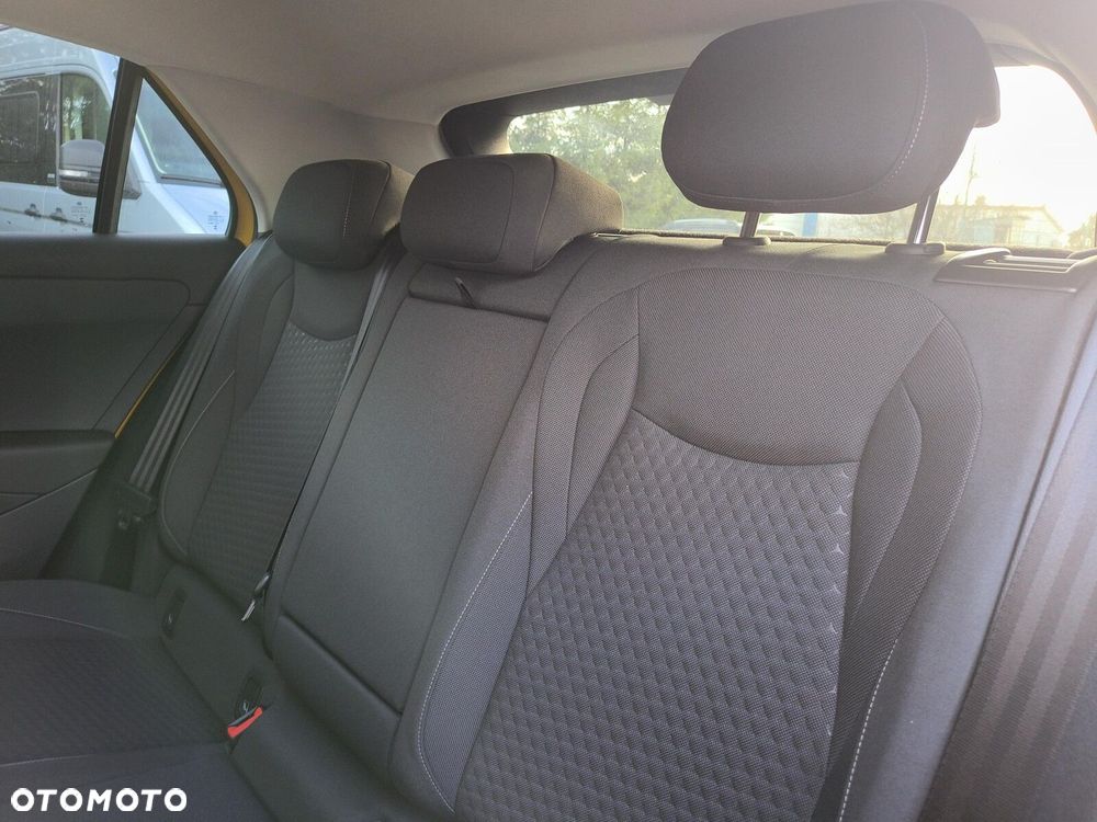 Volkswagen T-Roc - 16