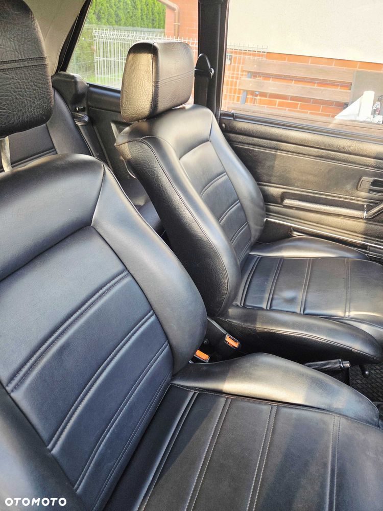 Volkswagen Golf - 4