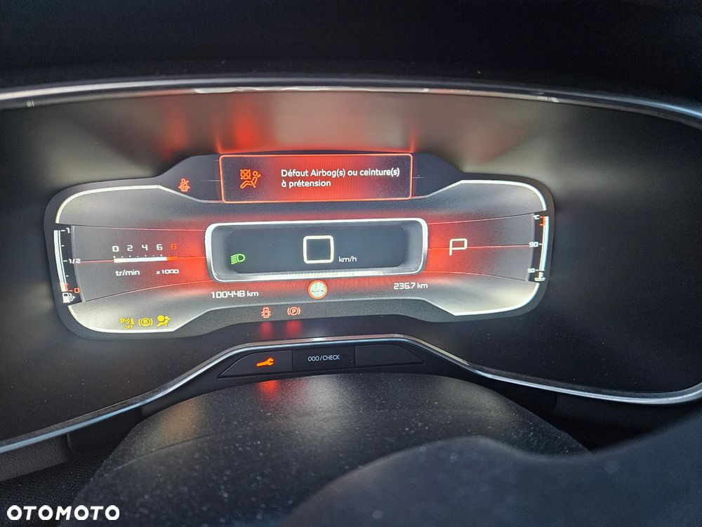 Citroën C5 Aircross 1.6 PureTech Live EAT8 - 13