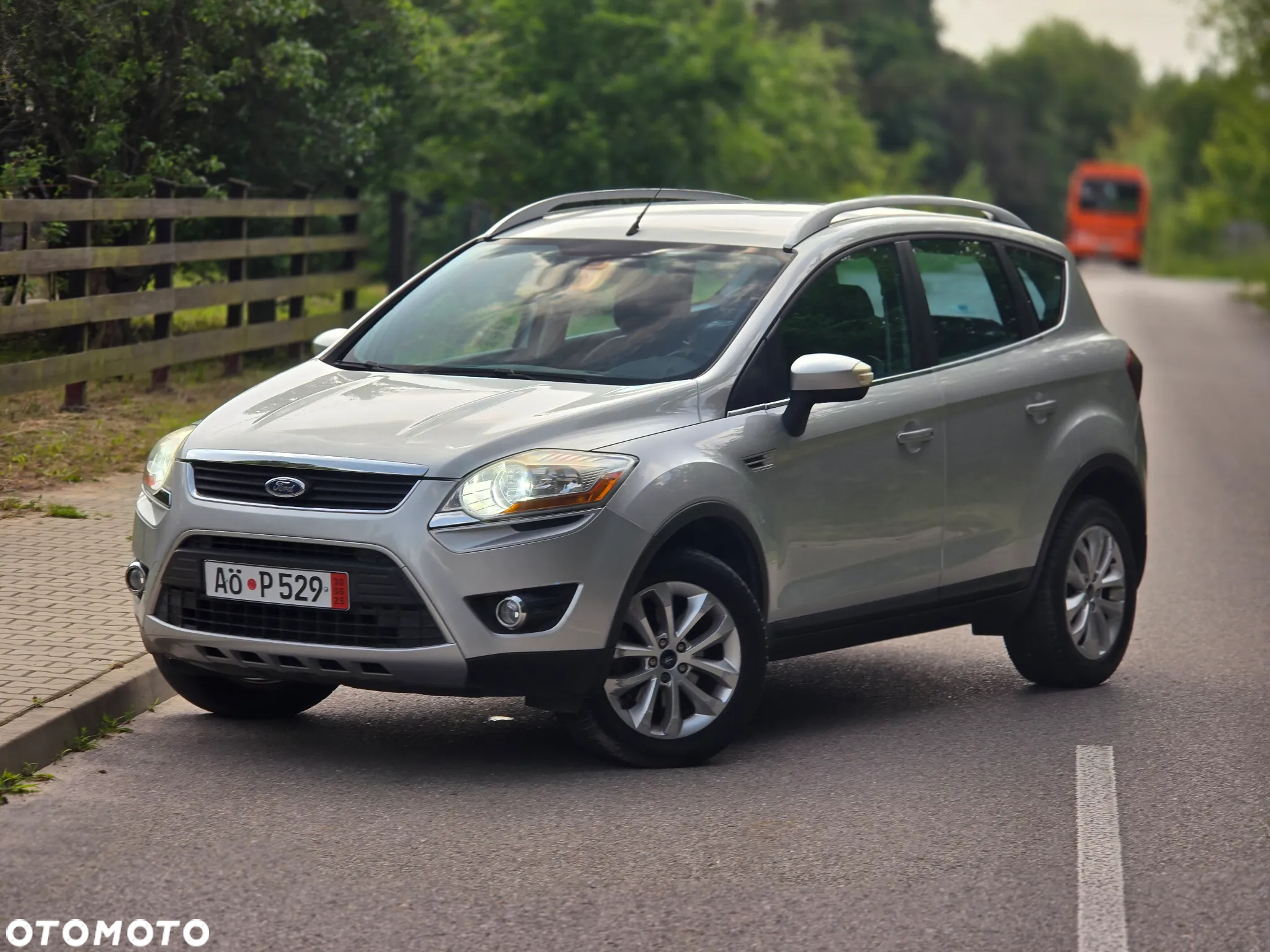 Ford Kuga 2.0 TDCi Titanium - 2