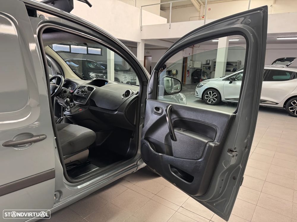 Renault Kangoo 1.5 dci 2L - 16