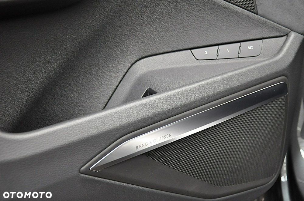 Audi Q8 - 18