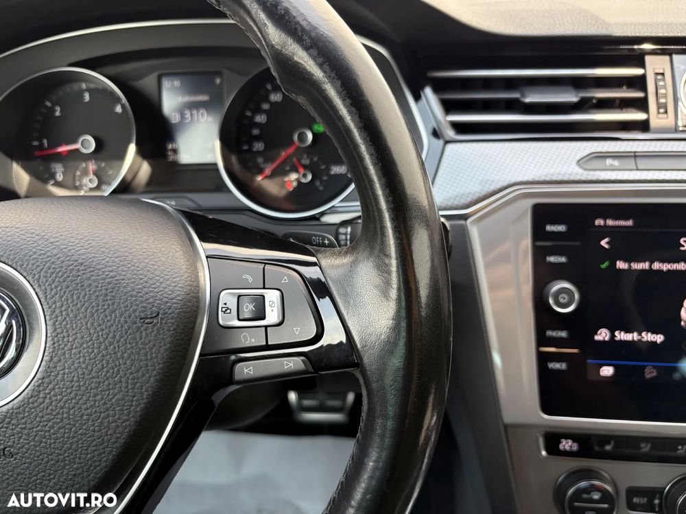 Volkswagen Passat - 18