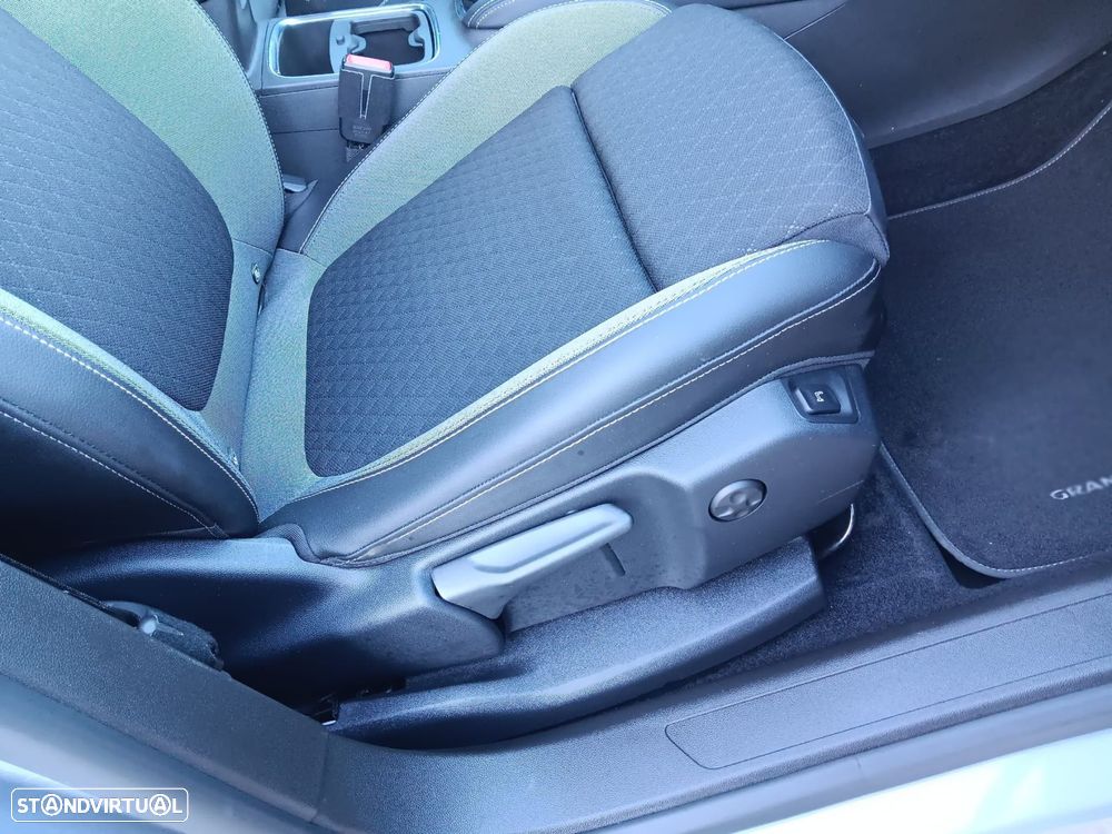 Opel Grandland X - 19