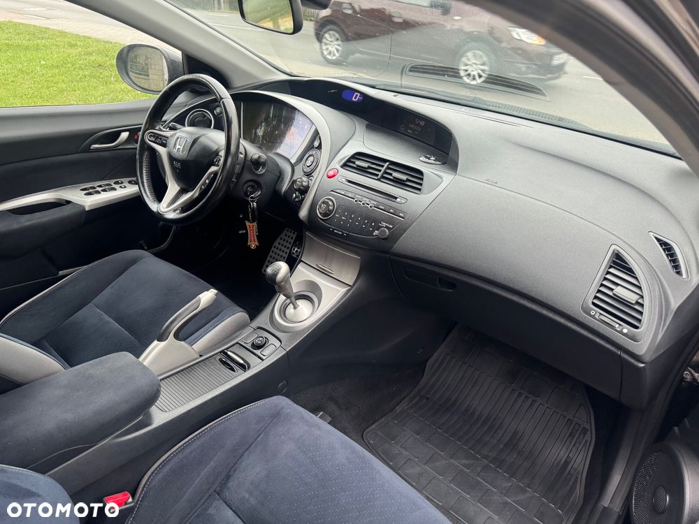 Honda Civic 1.8 Comfort - 7