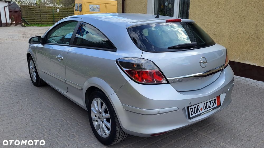Opel Astra 1.6 Selection 110 Jahre - 4