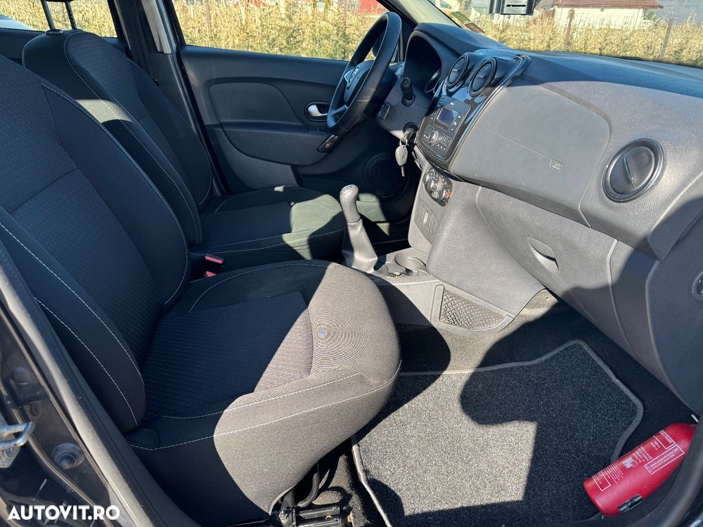 Dacia Logan 0.9 TCe Laureate - 8