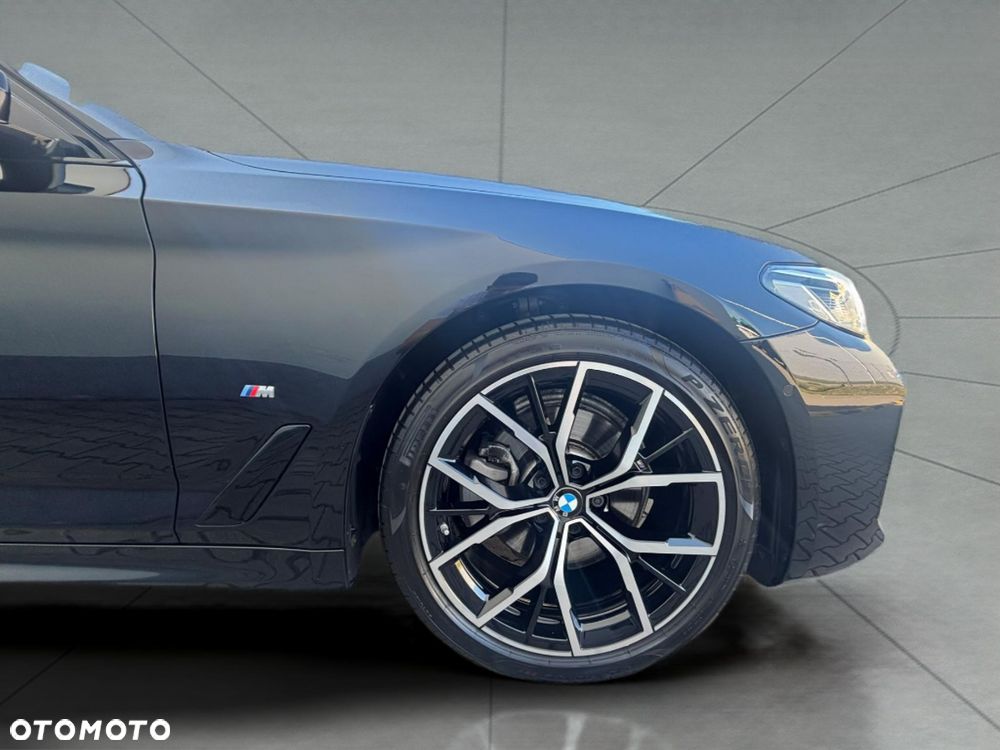 BMW Seria 5 520d xDrive MHEV M Sport sport - 9