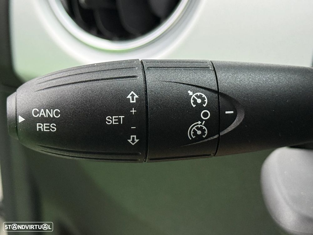 Fiat 500 1.0 Hybrid Sport - 28